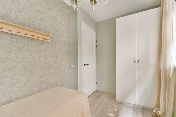 Medium property photo - Van Oldenbarneveldtstraat 52M, 1052 KC Amsterdam